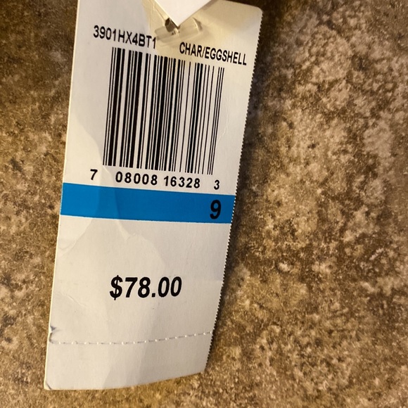 Juniors strapless formal - Picture 6 of 6